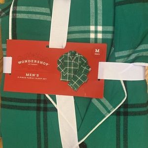 Men’s holiday pajama set